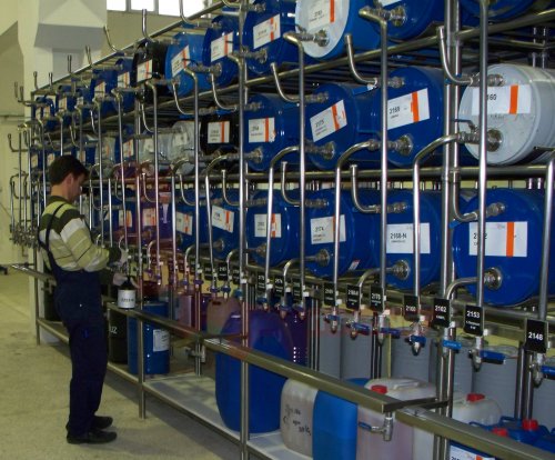 Kimyasal Dolum Üniteleri Ve Raf Sistemleri
